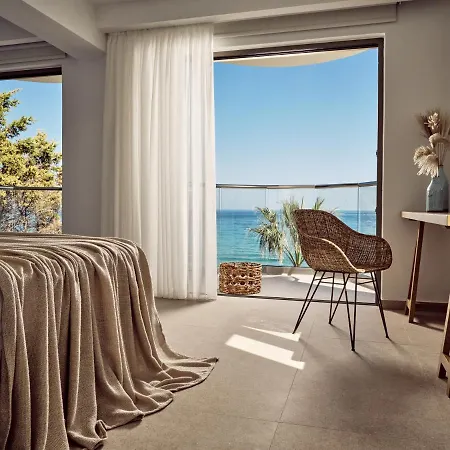 Windmill Bay 4*