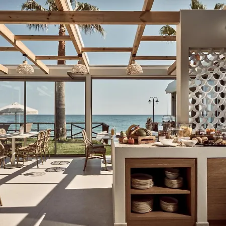 Windmill Bay Lejlighedshotel 4*